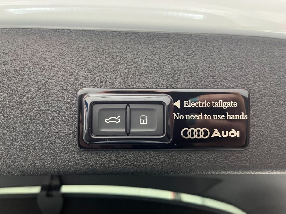 2022 Audi e-tron