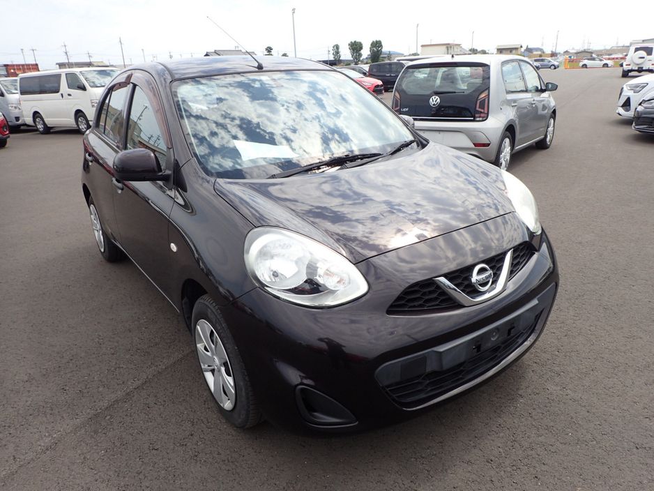 2016 Nissan March