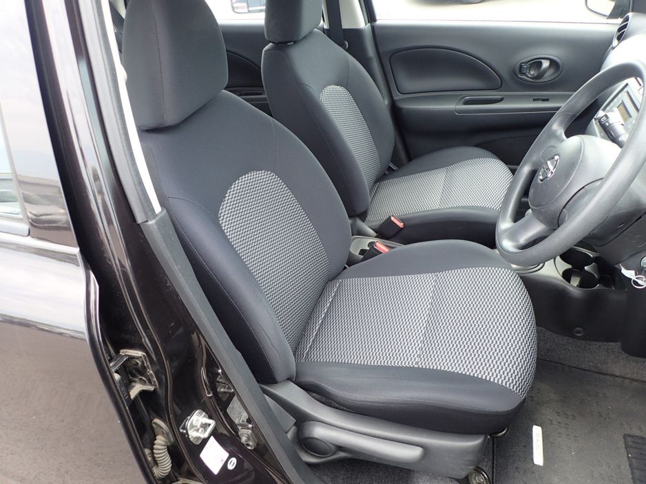 2016 Nissan March
