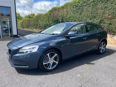 2019 Volvo V40