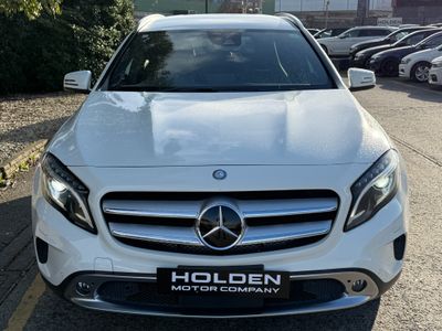 2016 Mercedes-Benz GLA 180