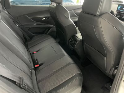 2021 Peugeot 3008