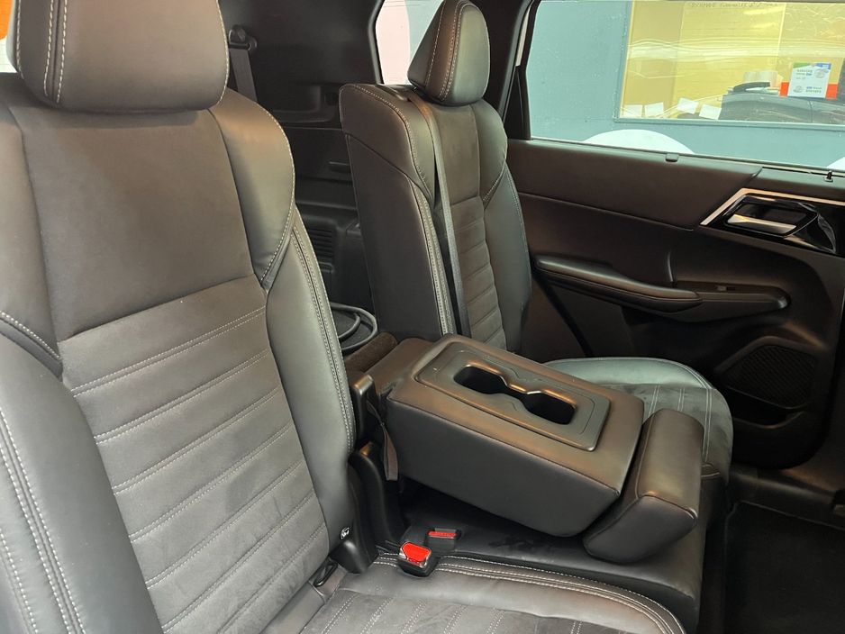 2023 Mitsubishi Outlander