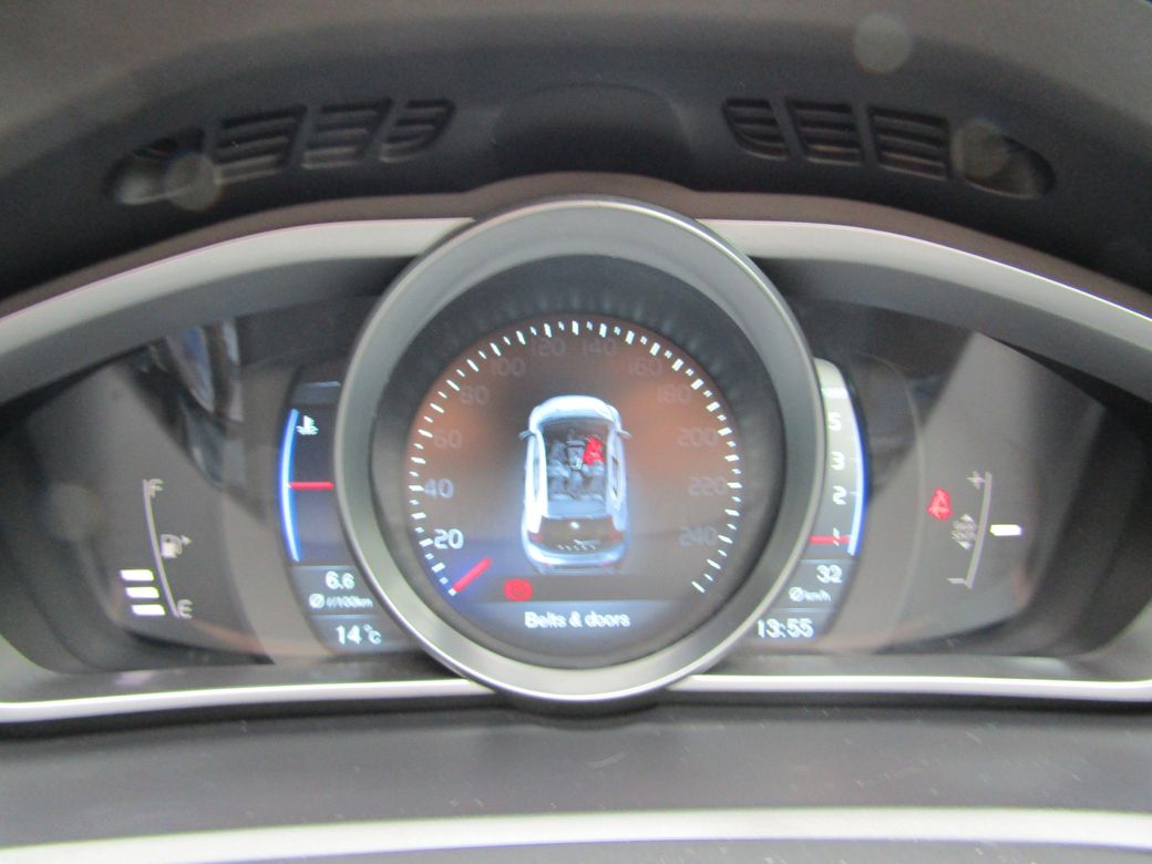 2013 Volvo V40