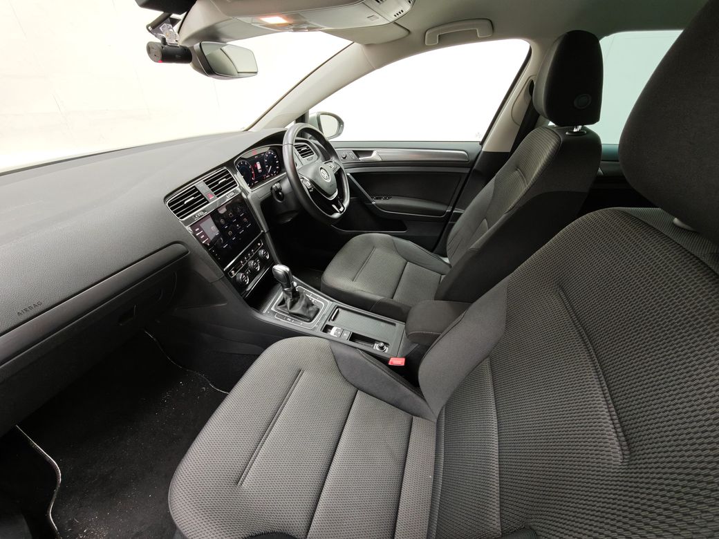 2018 Volkswagen Golf