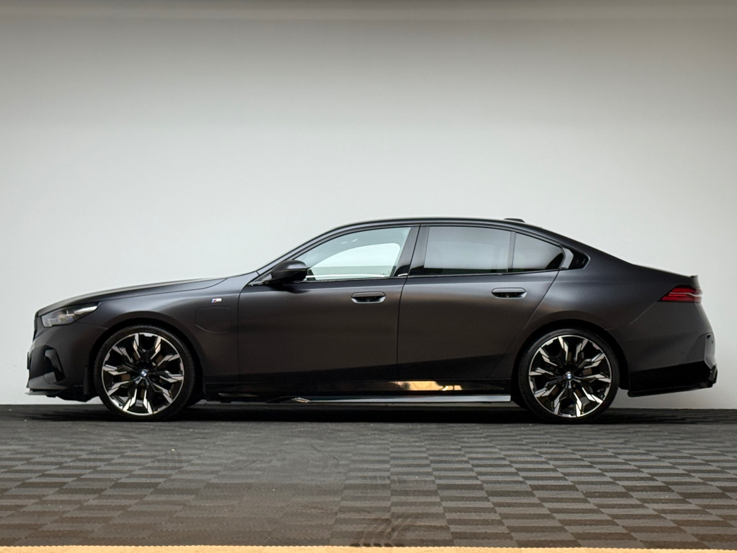 2024 BMW 5 Series
