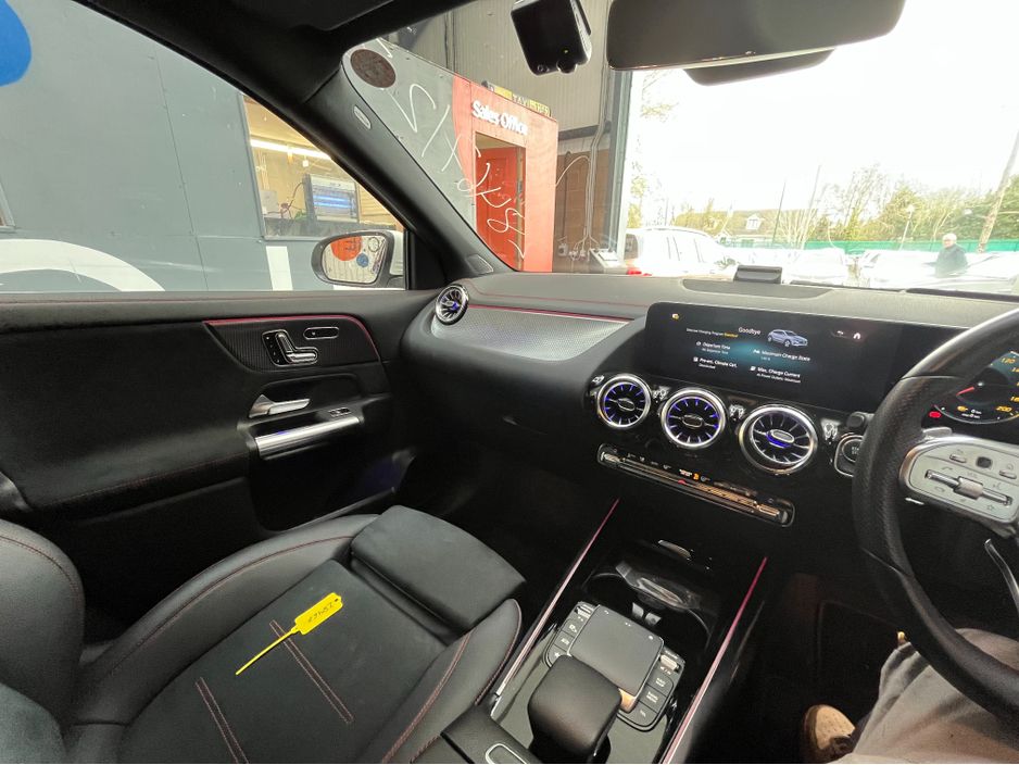 2022 Mercedes-Benz EQA