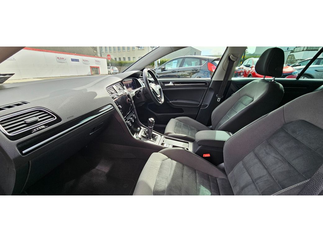 2017 Volkswagen Golf