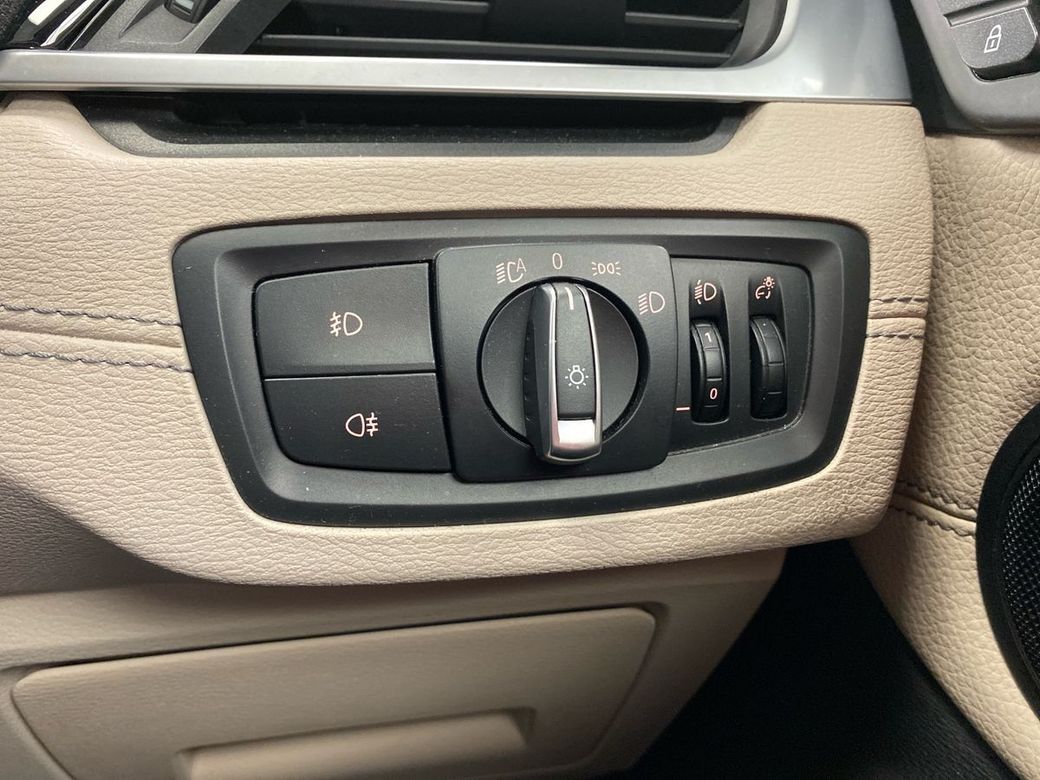 2020 BMW X1