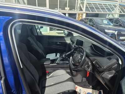 2020 Peugeot 3008