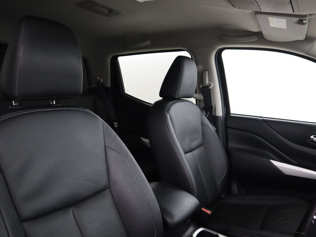 2021 Nissan Navara