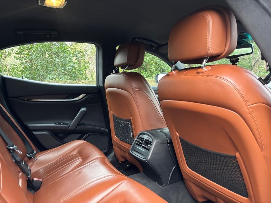 2016 Maserati Ghibli