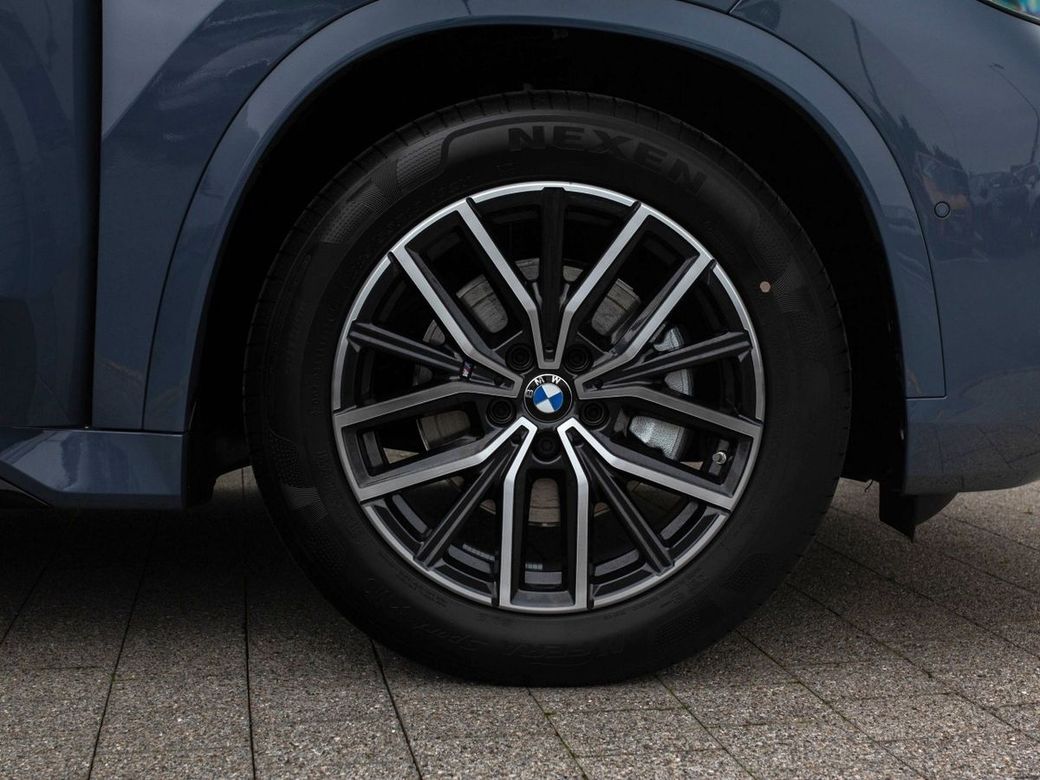 2025 BMW X1