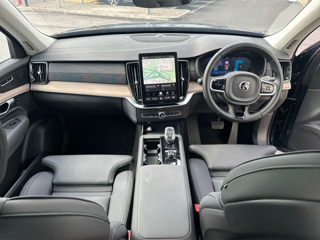 2025 Volvo XC90