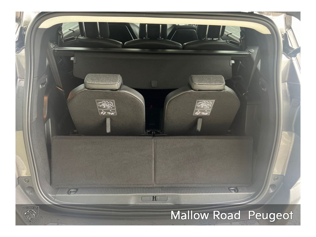2022 Peugeot 5008