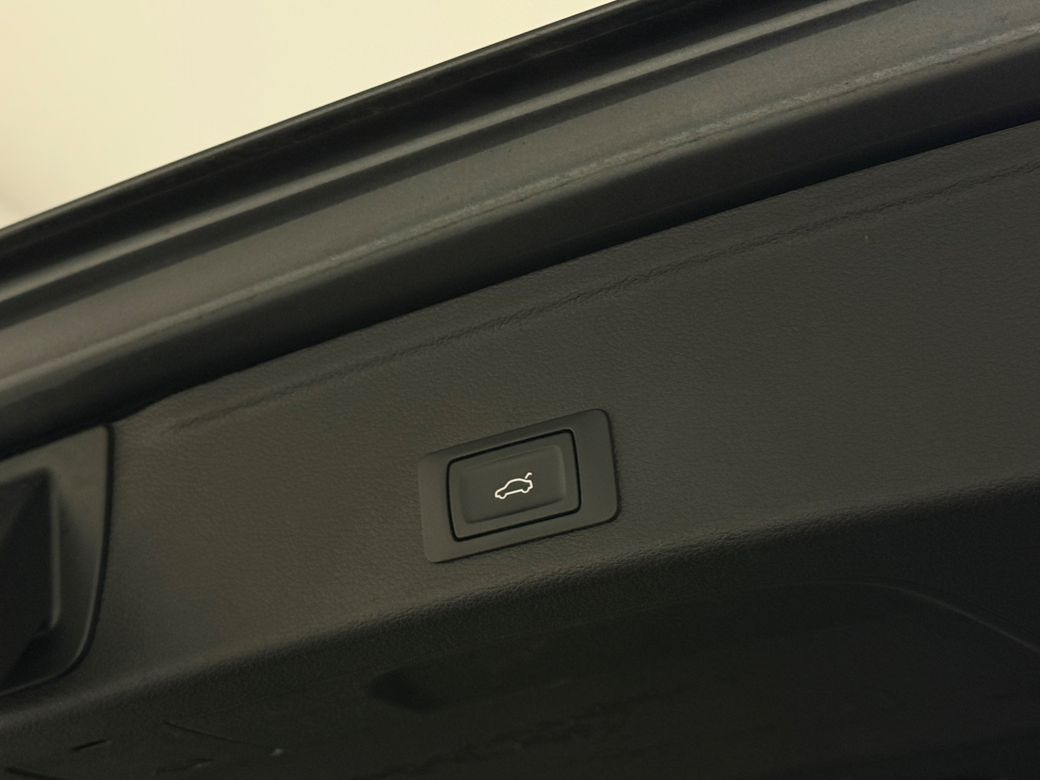 2022 Audi A4