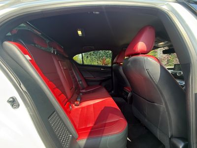 2023 Lexus IS 300h
