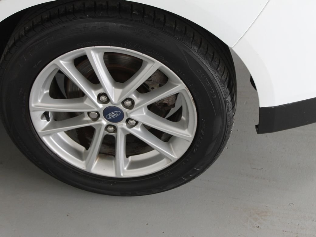 2016 Ford C-Max
