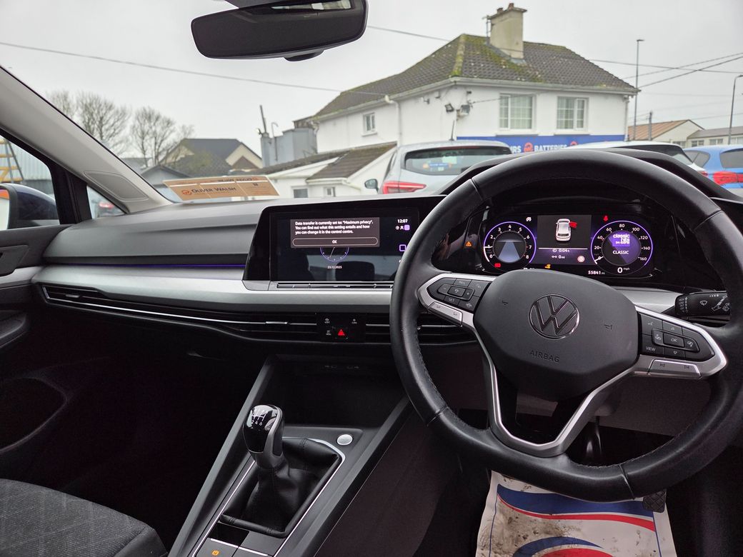 2023 Volkswagen Golf