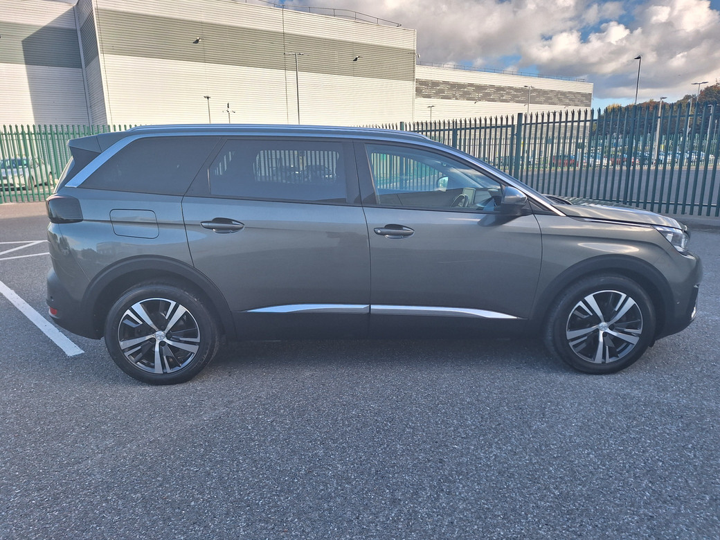2018 Peugeot 5008
