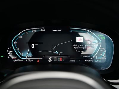 2022 BMW 530