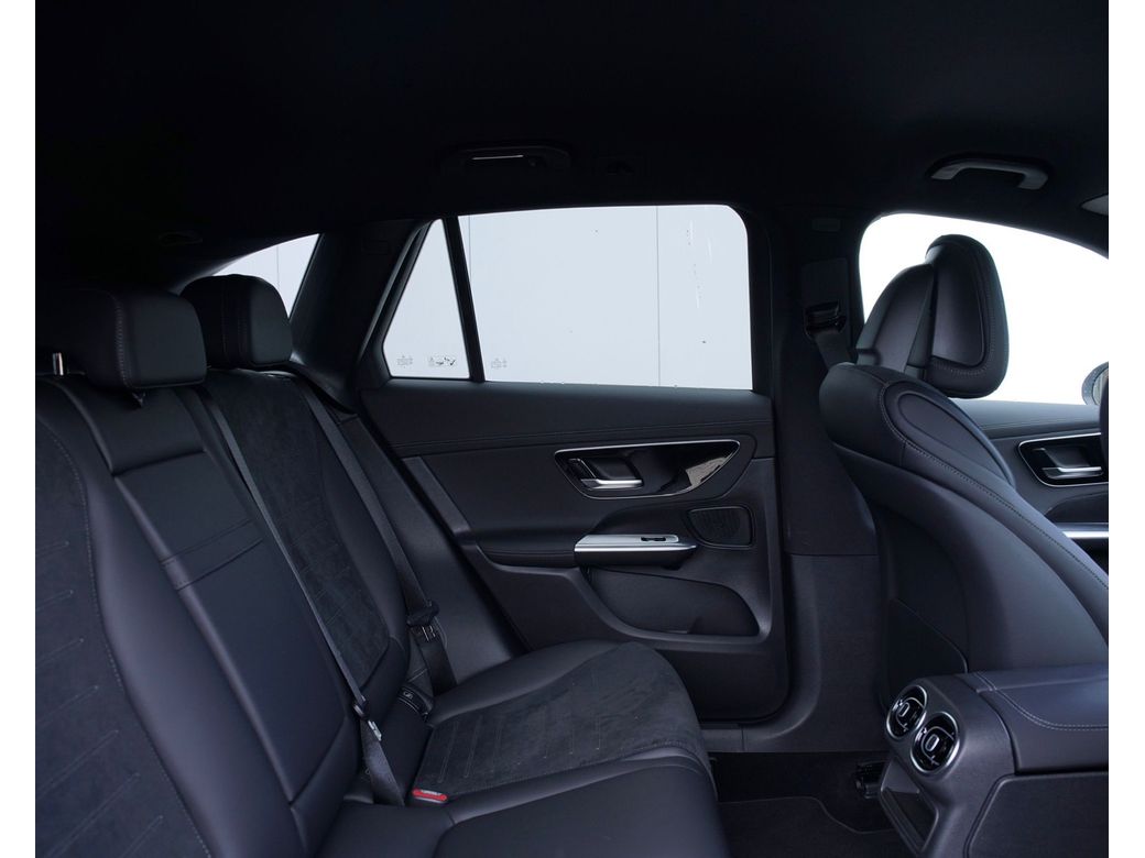 2025 Mercedes-Benz GLC Class