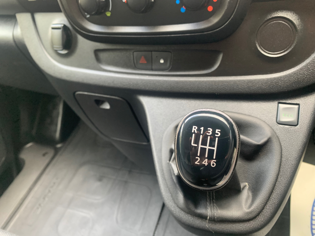 2020 Renault Trafic