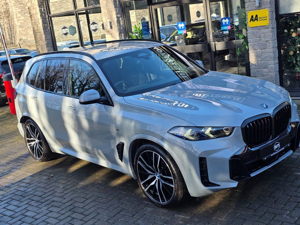 2025 BMW X5