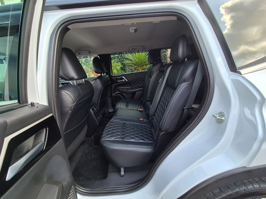 2023 Mitsubishi Outlander