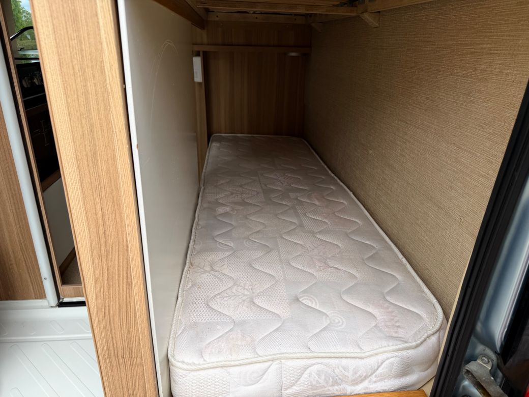 2013 SWIFT  AUTOCRUISE QUARTET R.H.D 4 BERTH 