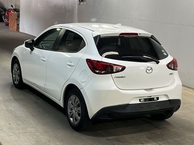 2017 Mazda Demio