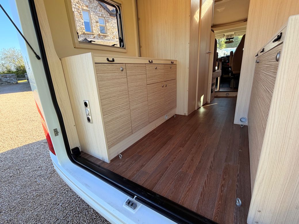 2016 BURSTNER  BREVIO T601 LOW PROFILE L.H.D 