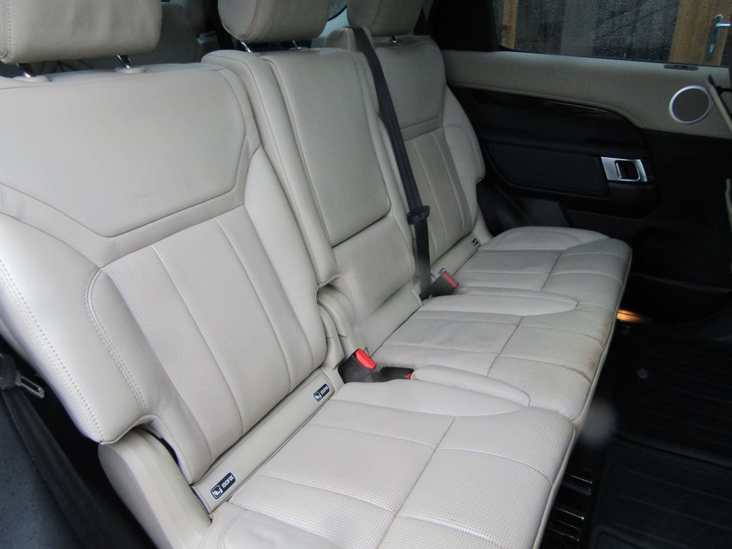 2017 Land Rover Discovery