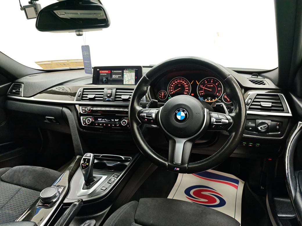2018 BMW 3 Series