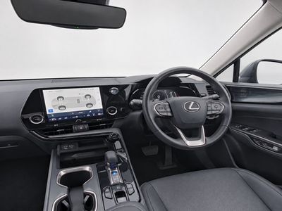 2023 Lexus NX 450H+