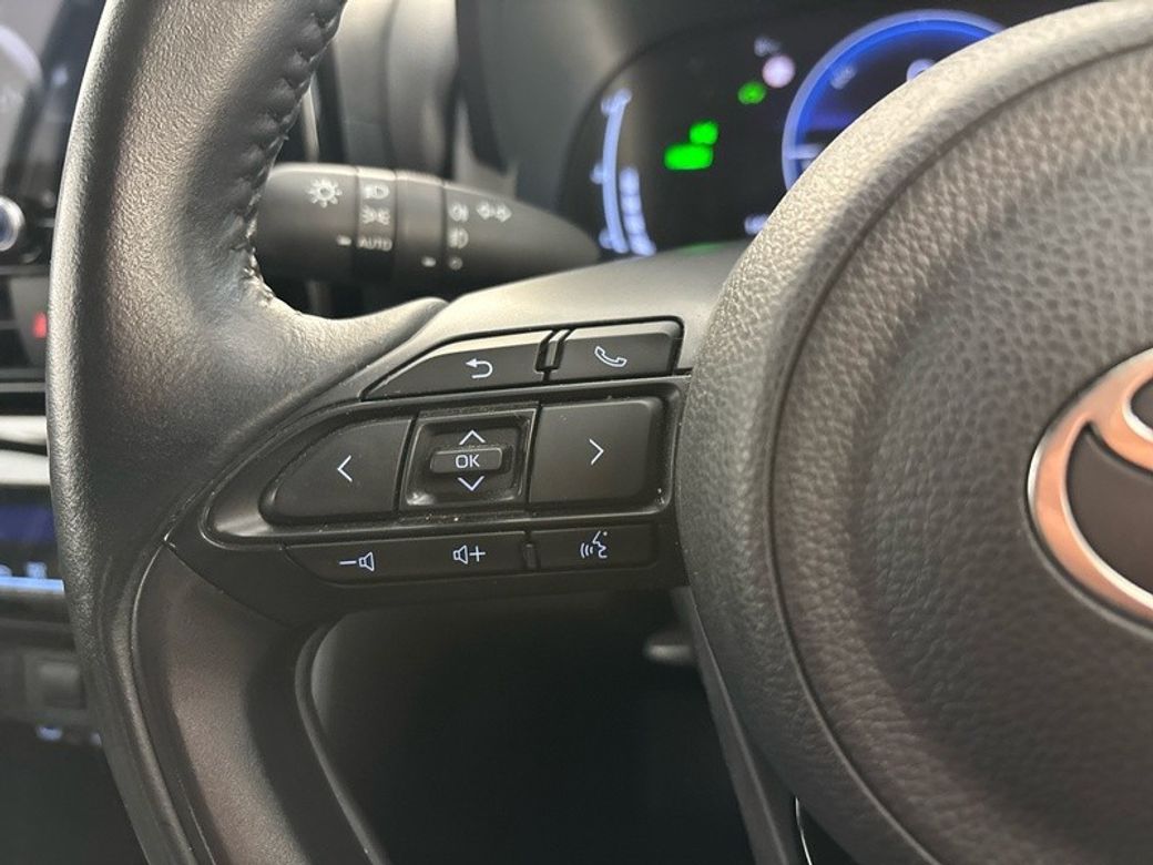 2025 Toyota Yaris Cross