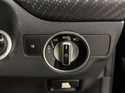 2013 Mercedes-Benz A 180