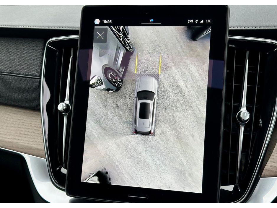 2025 Volvo XC90