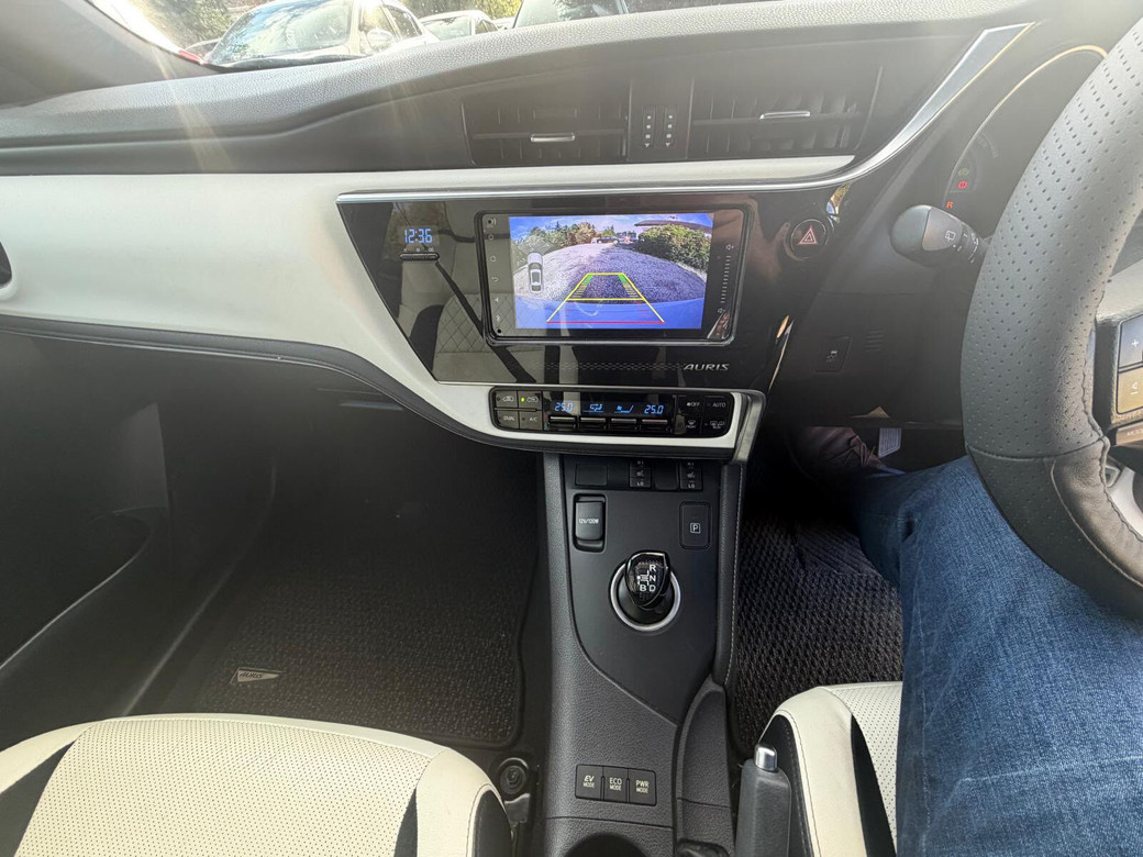 2016 Toyota Auris