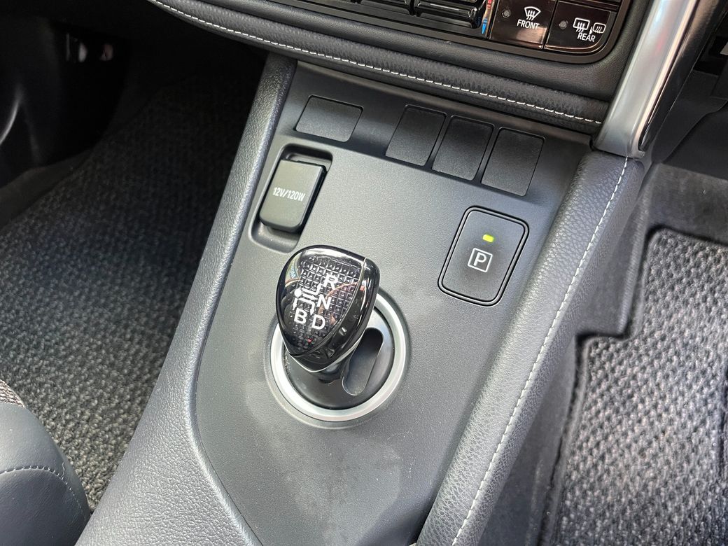 2016 Toyota Auris