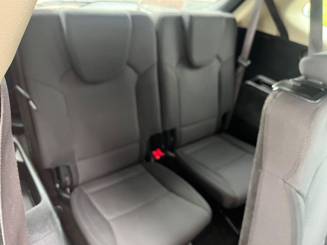 2013 Kia Carens