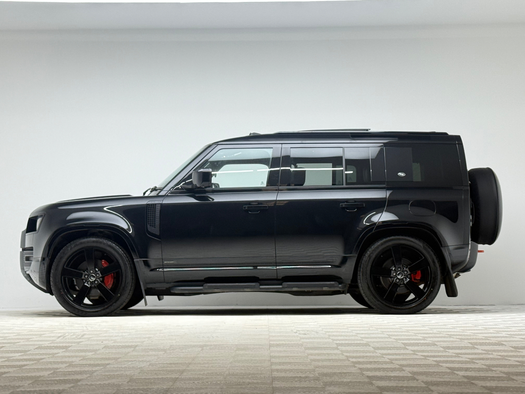 2023 Land Rover Defender