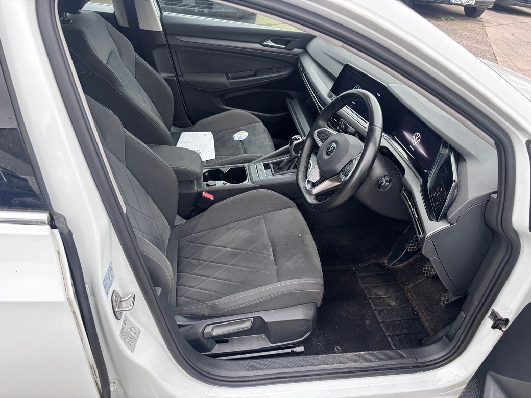 2022 Volkswagen Golf