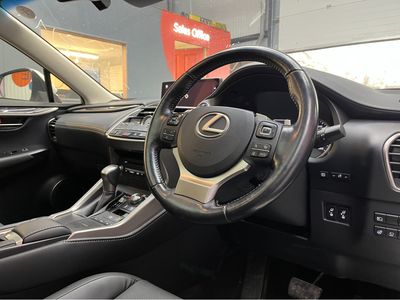 2019 Lexus NX 300h