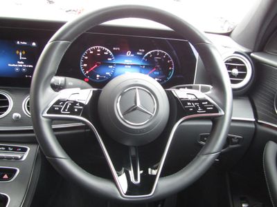 2022 Mercedes-Benz E 300