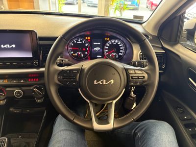 2024 Kia Stonic