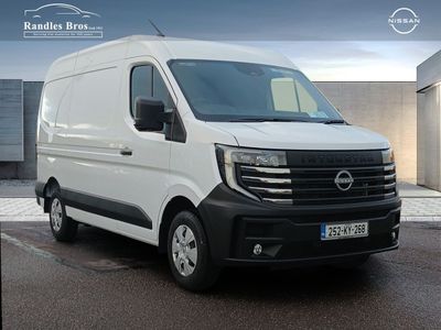 2025 Nissan Interstar
