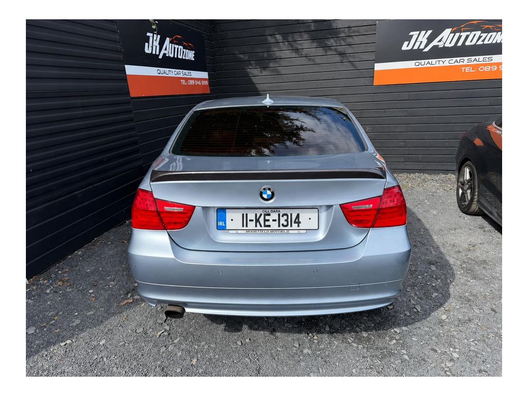 2011 BMW 3 Series