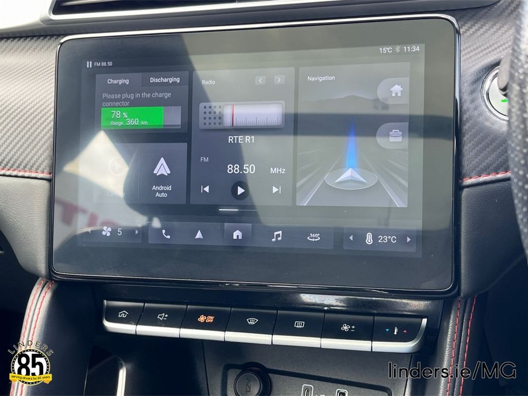 2022 MG ZS