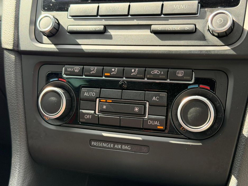 2011 Volkswagen Golf